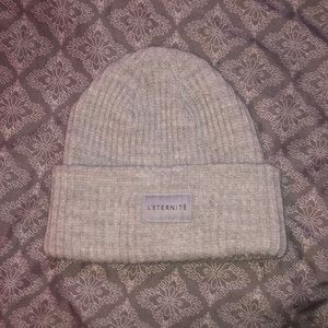 Grey beanie